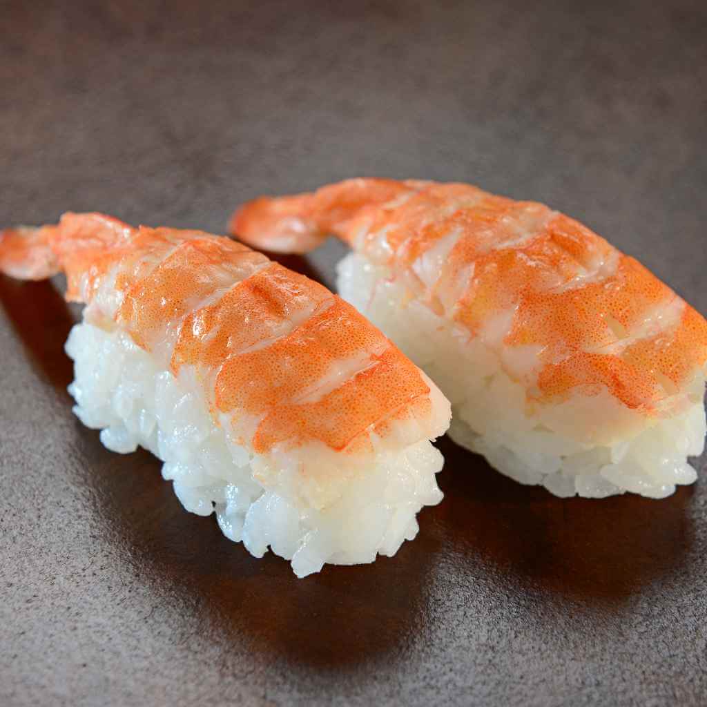 foto de nigiri de camaração do restaurante japones doho sushi